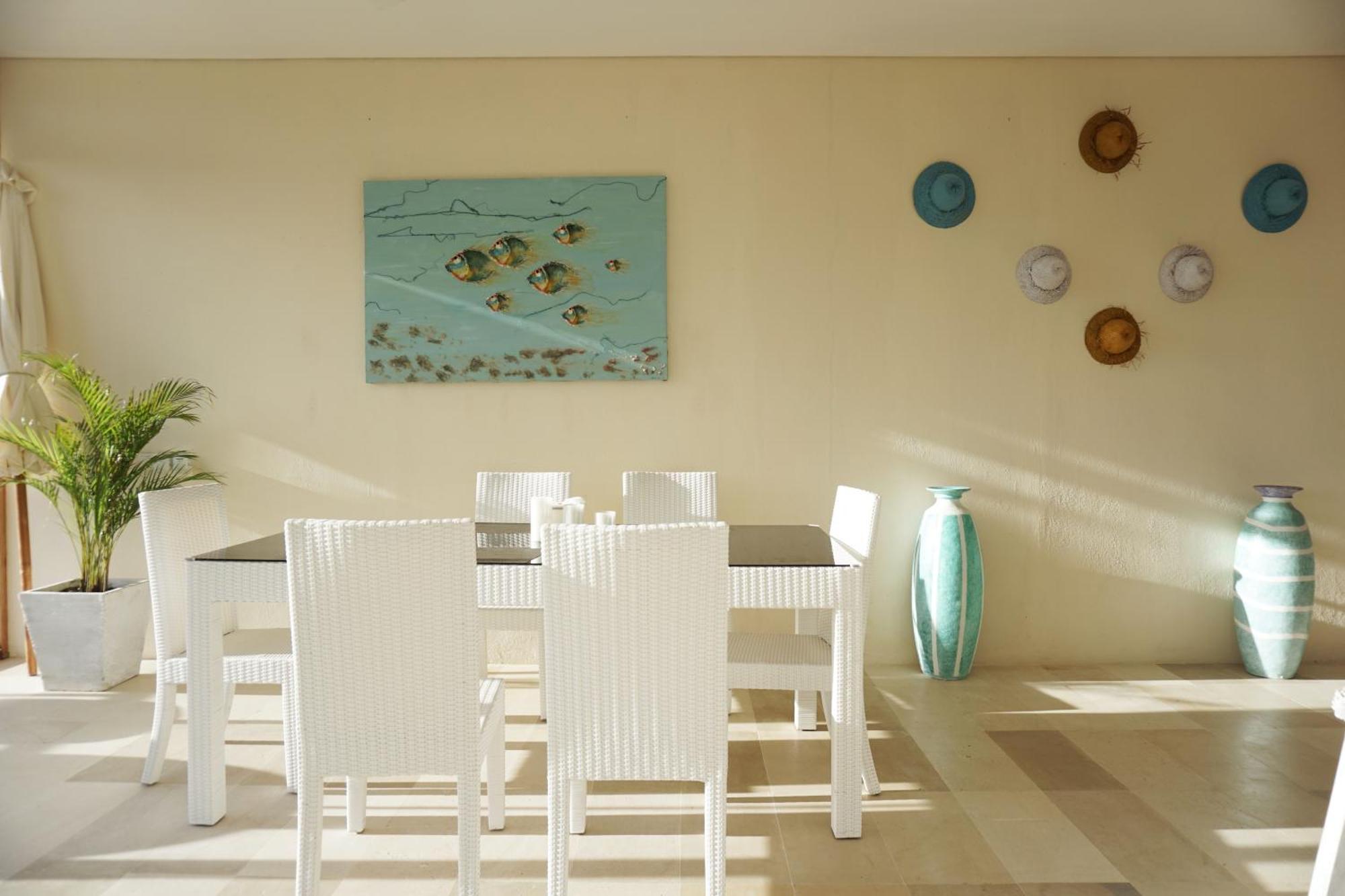 Villa Atas Pelangi *