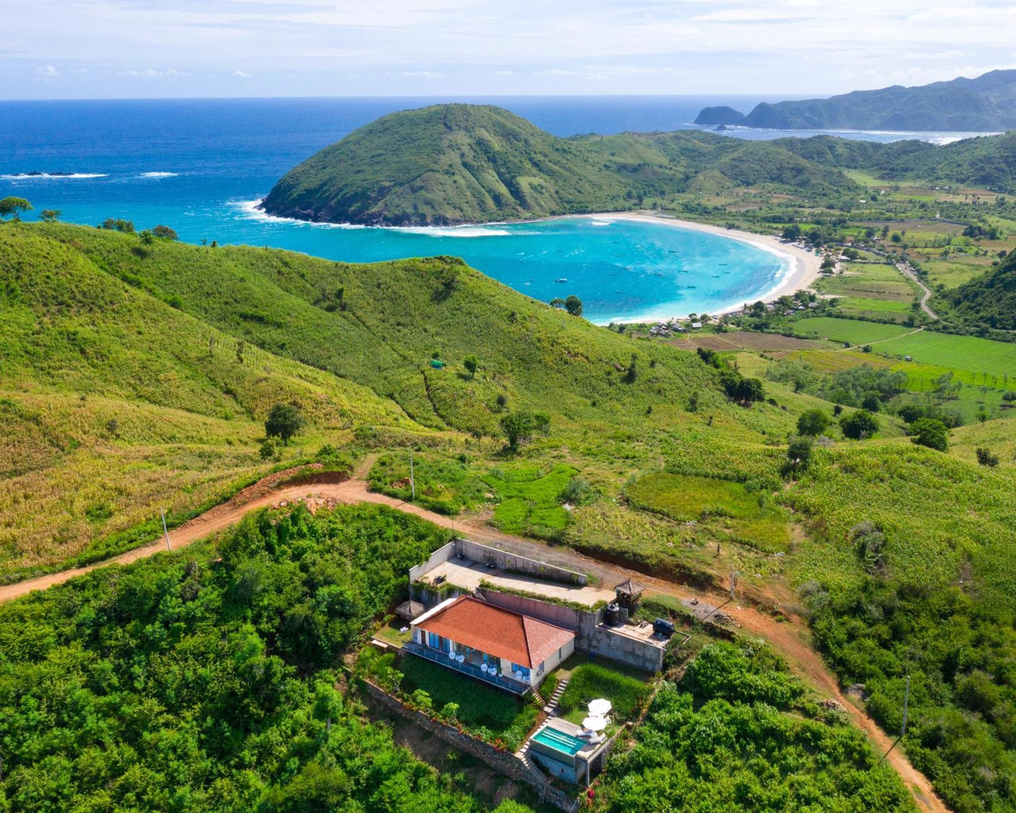 Atas Pelangi * Kuta (Lombok)